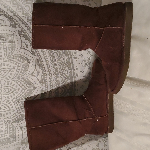 Girls 3 brown cozy calf boot - Picture 2 of 10